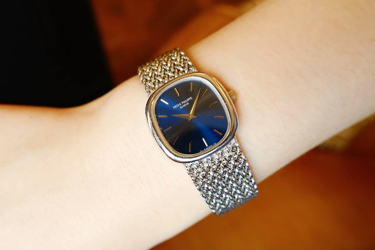 Patek philippe golden on sale ellipse blue dial