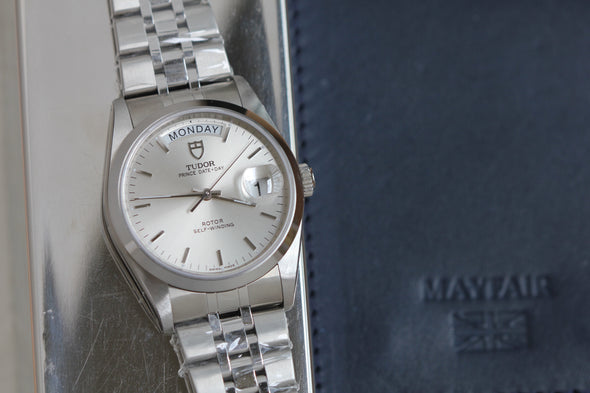 Tudor Prince Date-Day 76200 Silver Sunburst dial Watch NOS