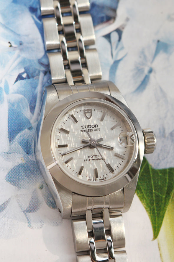 Tudor Princess Silver Linen Dial Ref: 92500 Lady watch Full-Set NOS